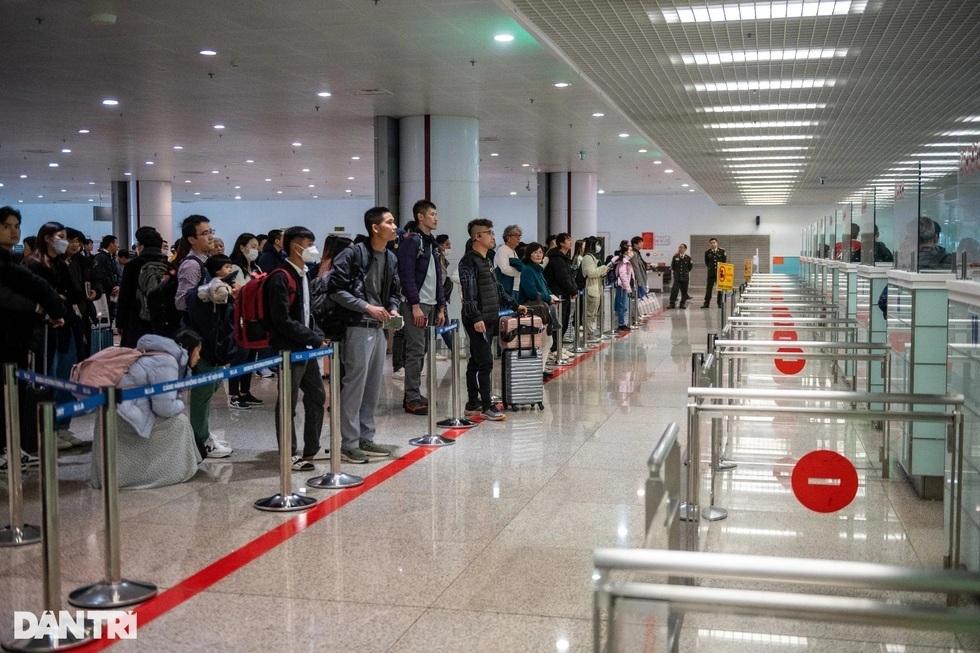 Bộ Tài chính đẩy nhanh quy trình gỡ tạm hoãn xuất cảnh cho người nộp thuế