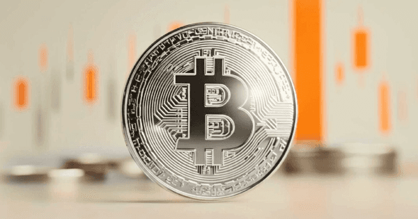 Bitcoin rớt mốc 79.000 USD dưới áp lực từ thị trường tài chính Mỹ